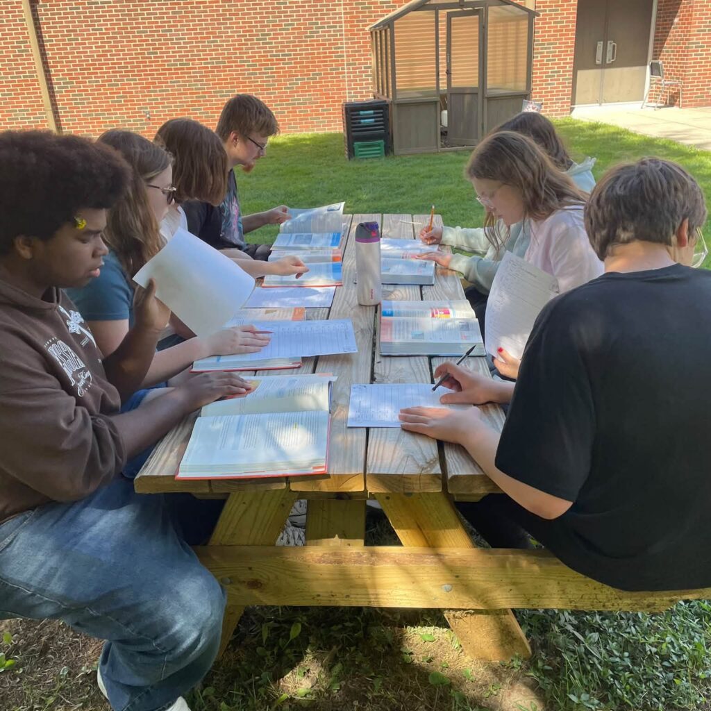 914 Outdoor Classroom